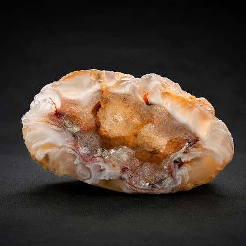 Kleine Agaat Geode met Kristalkern